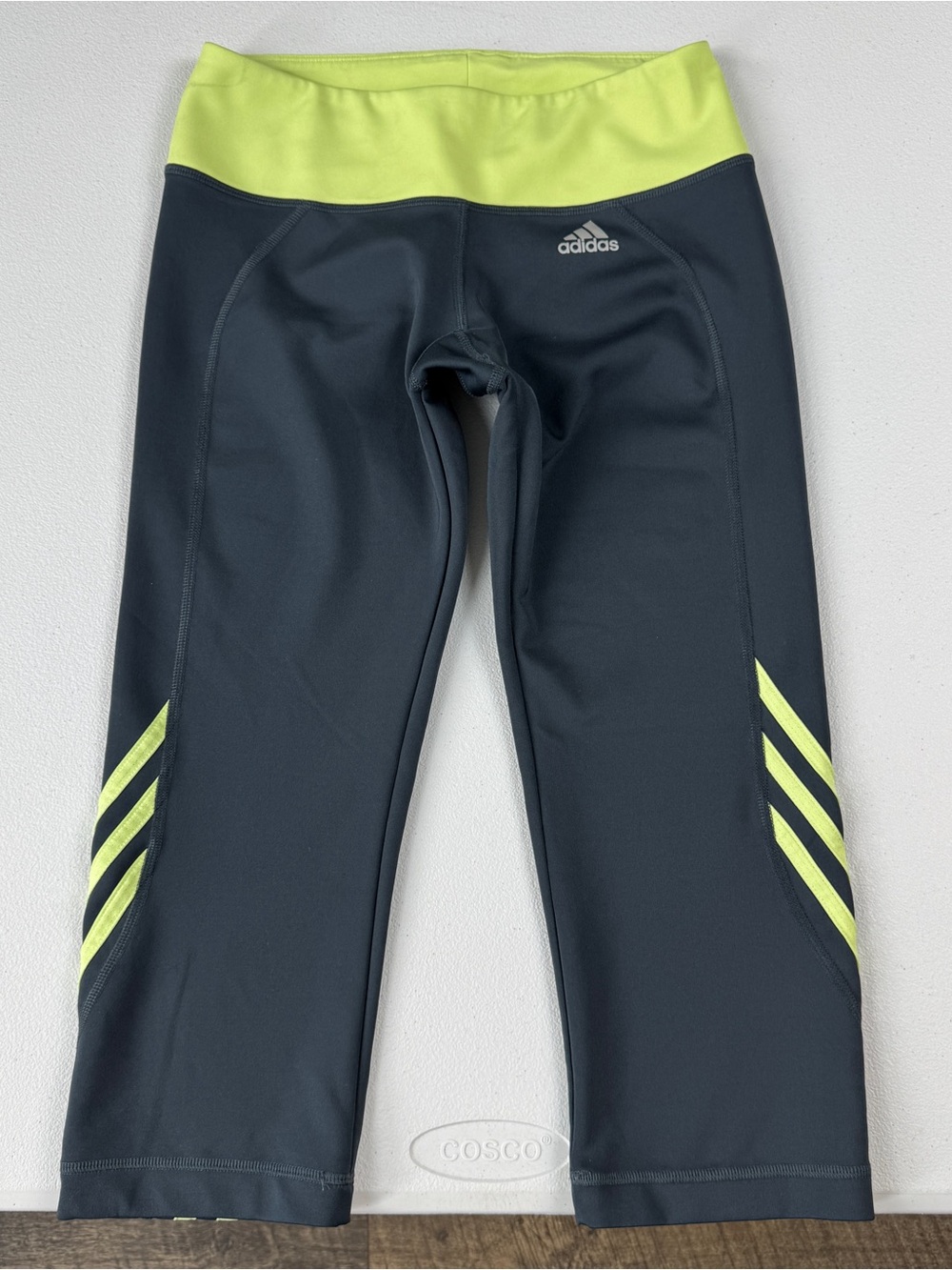 Adidas Active Capri Pants Womens M Medium Workout Gray/Yellow Poly/Spandex